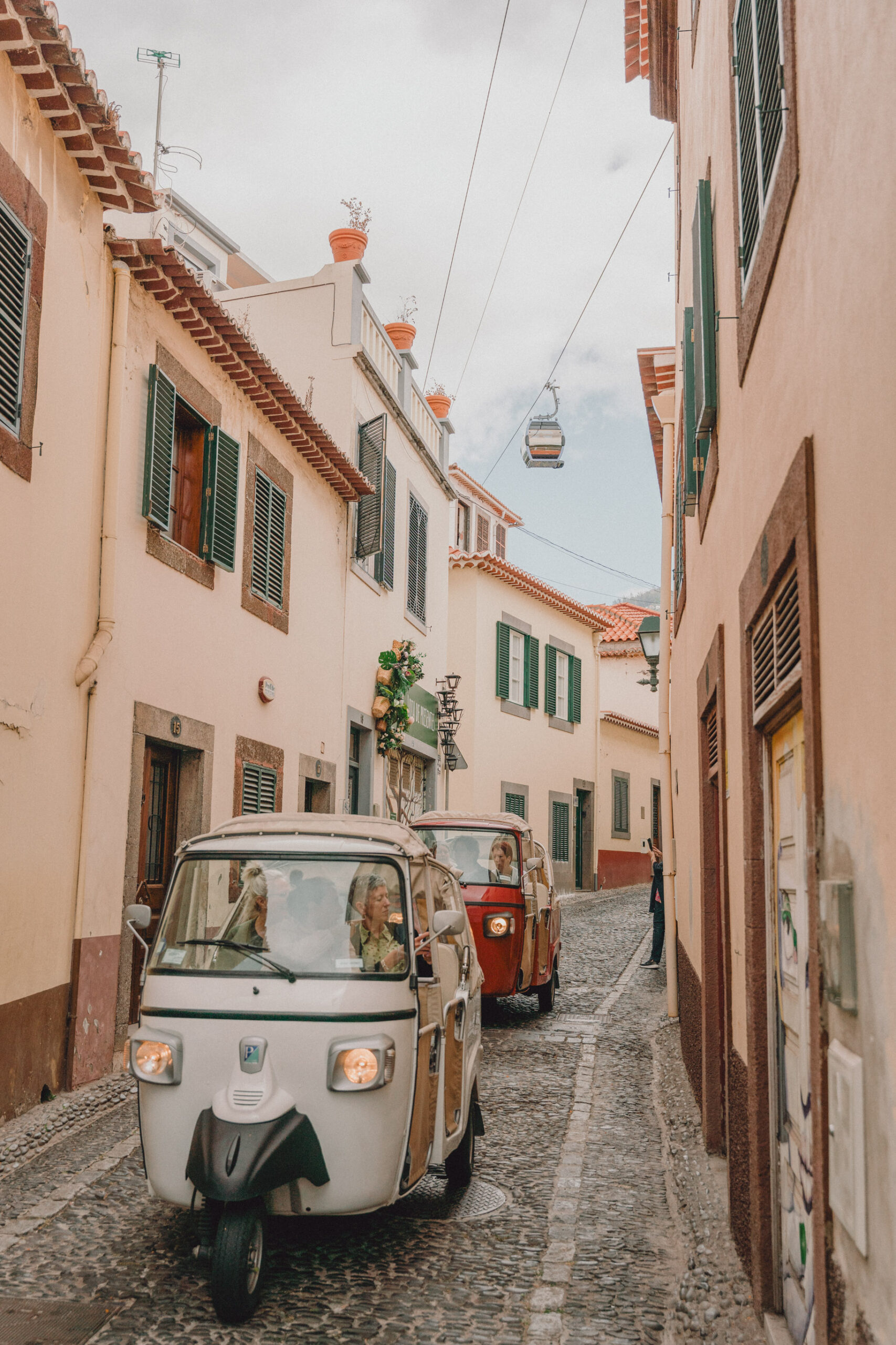 funchal madeira cable car old town