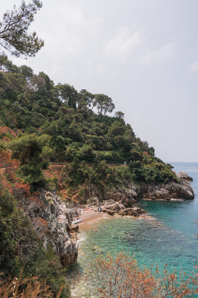 beach along coastal path in Saint-Jean-Cap-Ferrat